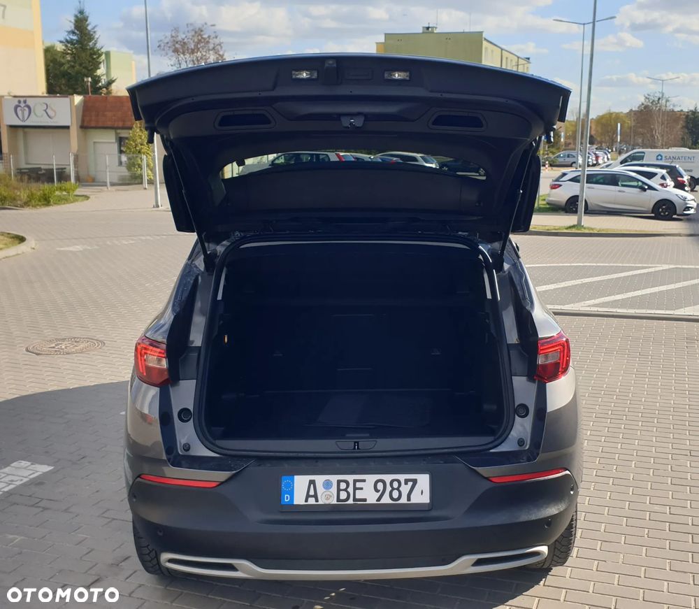 Opel Grandland X 1.2 Start/Stop Color Line - 26