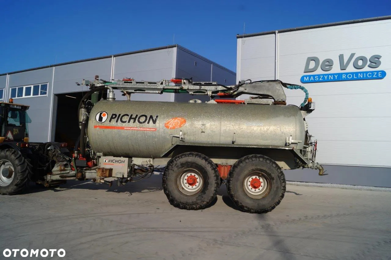 Pichon Wóz Asenizacyjny TCI 15700 z ramieniem górnym - 2