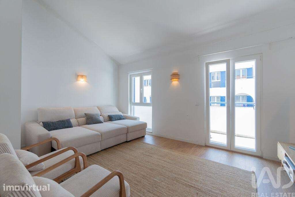 Duplex T4 em Quinta do Anjo - Grande imagem: 3/38