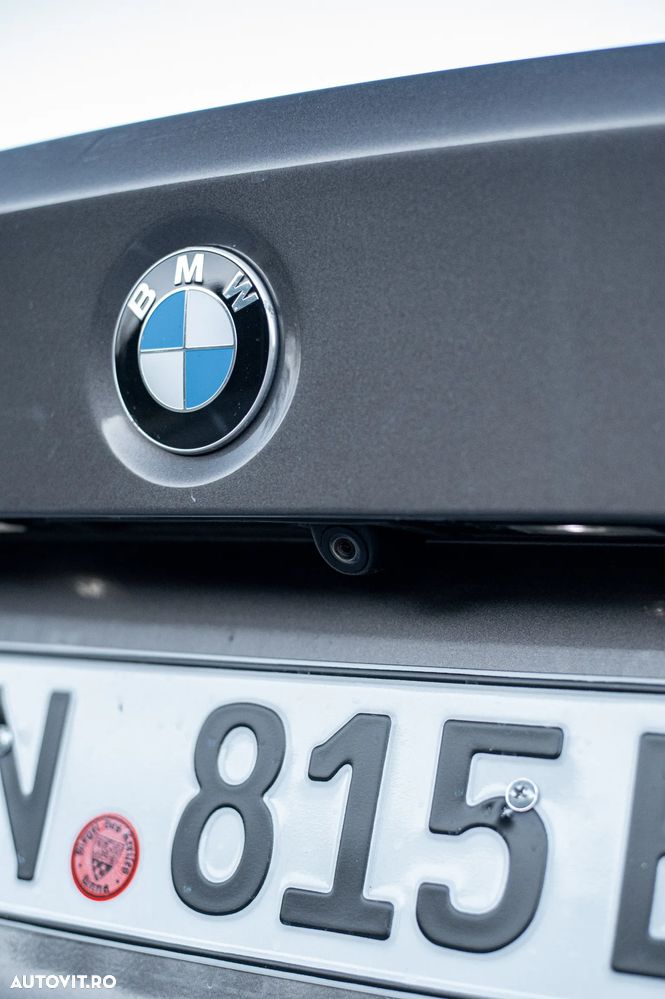 BMW Seria 3 320d Aut. - 23