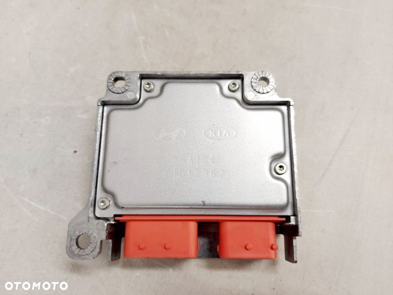 hyundai i40 moduł poduszek powietrznych sensor moduł airbag 95910-3z300 - 7