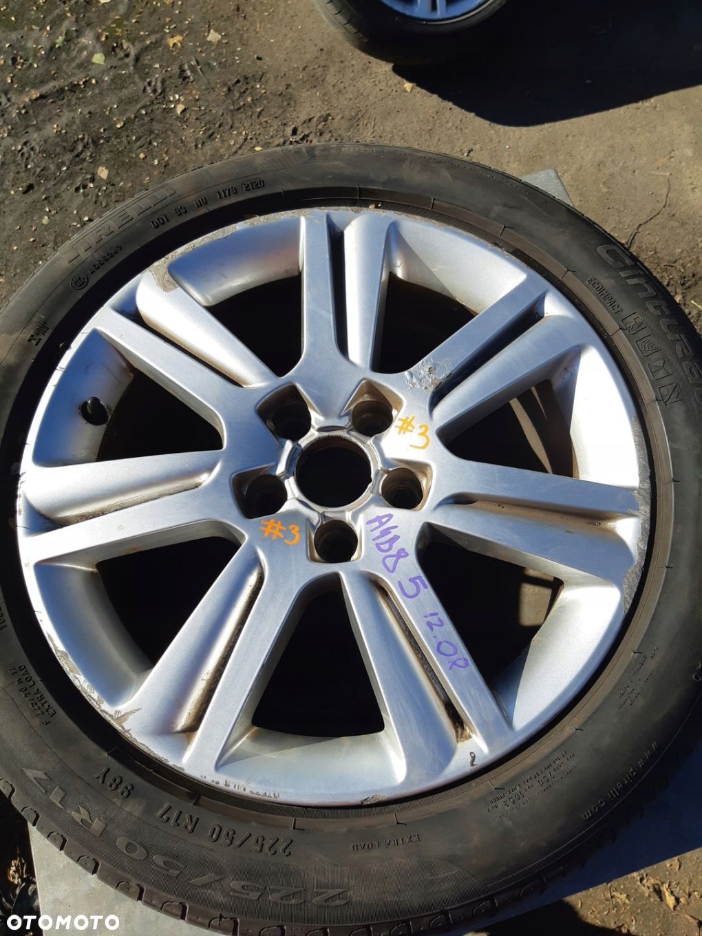 AUDI A4 B8 A5 8T FELGA ALUMINIOWA 7.5J 17 ET45 8K0601025B - 1