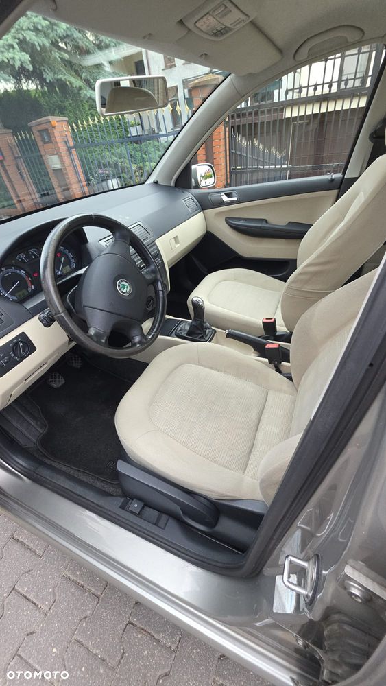 Skoda Fabia - 21