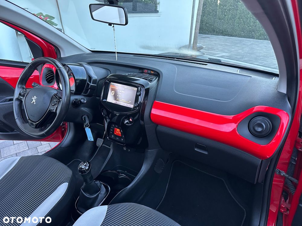 Peugeot 108 PureTech 82 Top Active - 23