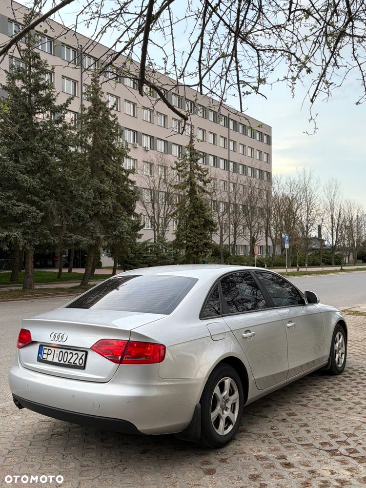 Audi A4 Limousine 2.0 TDI - 6