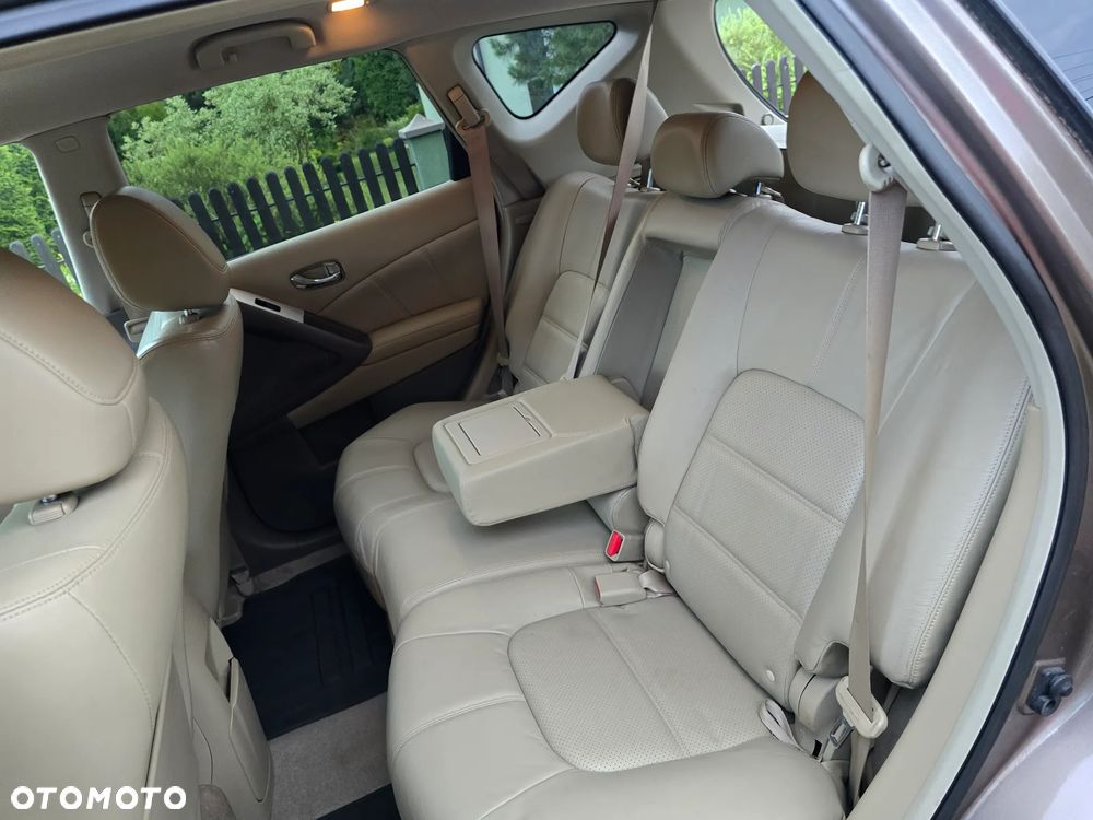 Nissan Murano 2.5 D Premium - 12