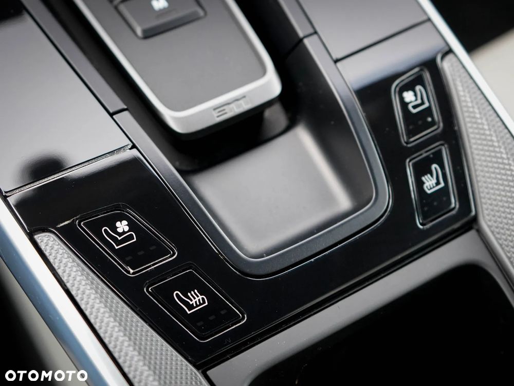 Porsche 911 Turbo - 28