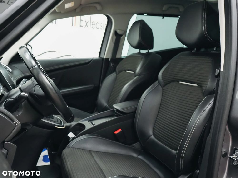 Renault Grand Scenic - 15