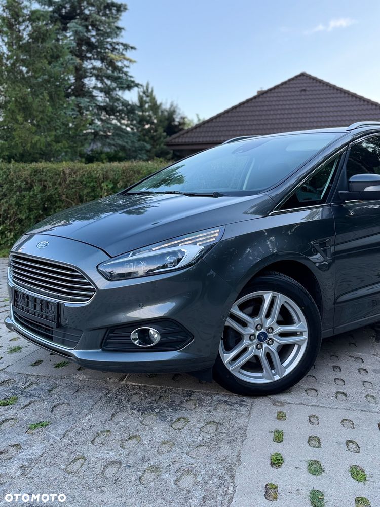 Ford S-Max 2.0 EcoBlue Titanium - 2