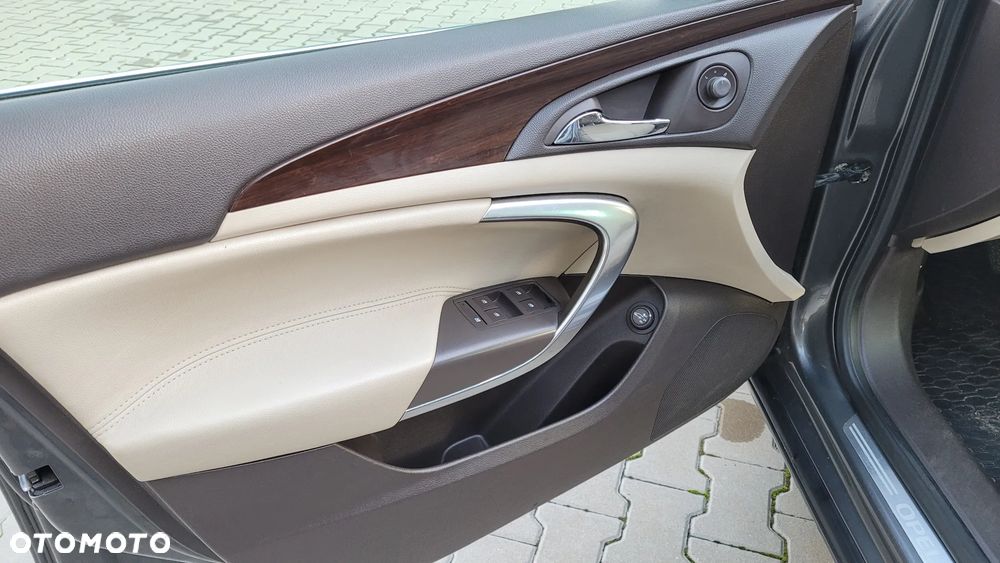 Opel Insignia 2.0 CDTI Cosmo - 13