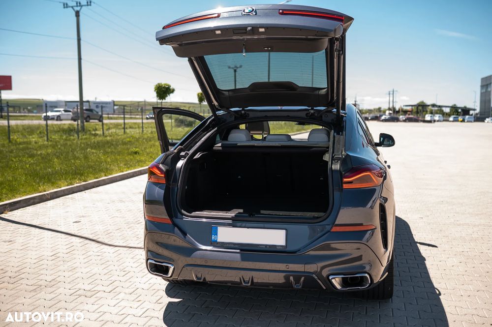 BMW X6 xDrive30d - 14