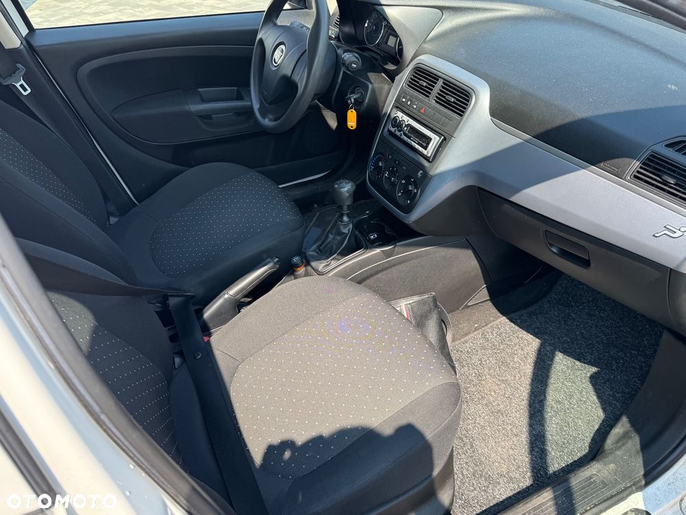 Fiat Punto - 11