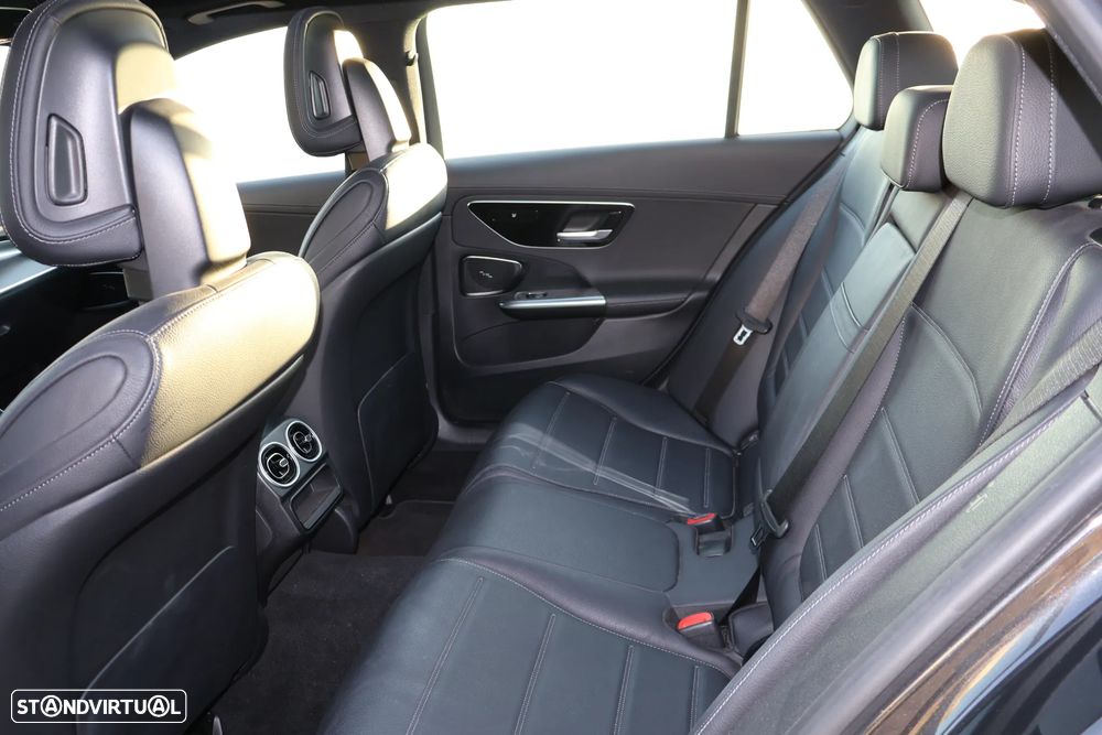 Mercedes-Benz C 300 - 10