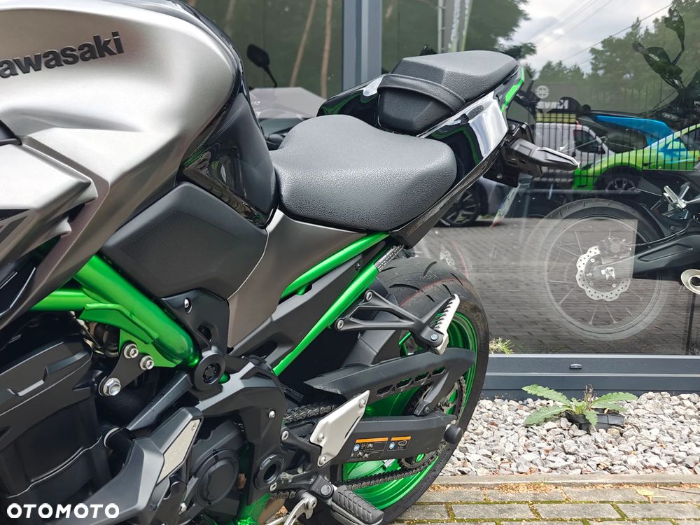 Kawasaki Z 900 - 6