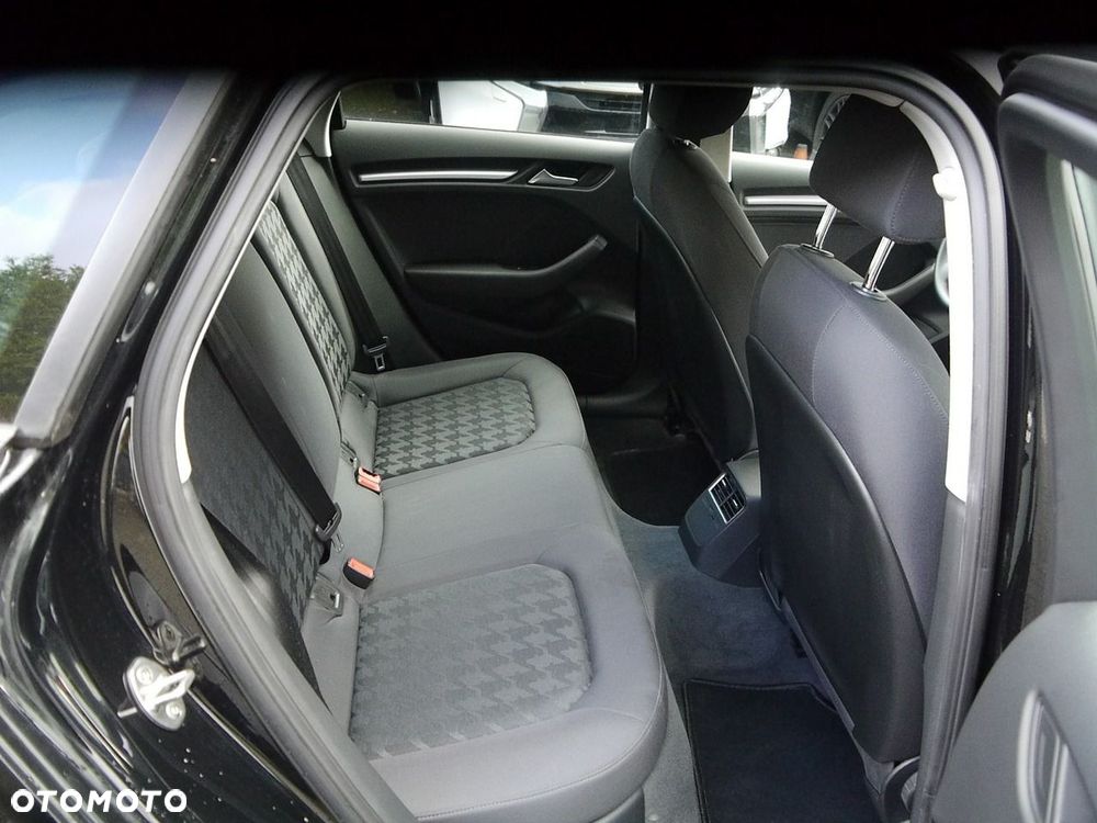 Audi A3 Sportback - 30