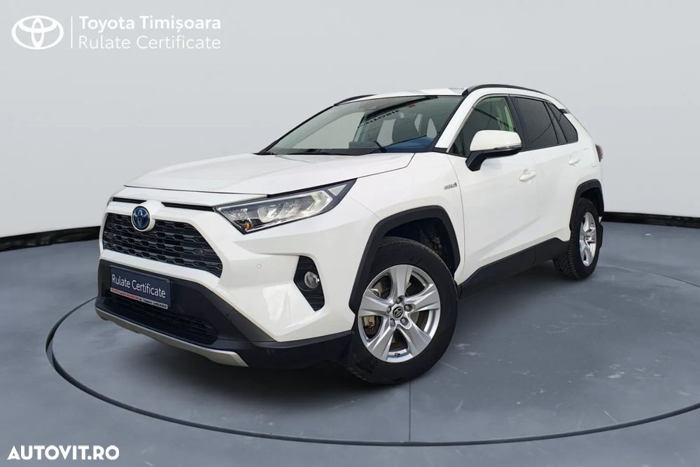 Toyota RAV4 - 1
