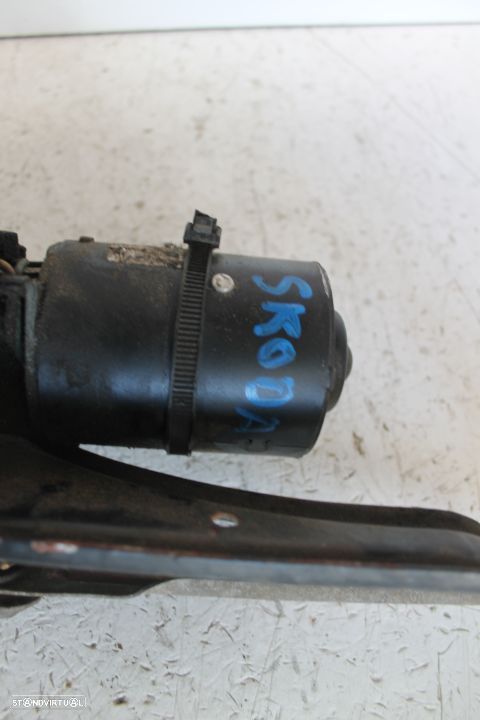 Motor Limpa Para Brisas Skoda - 3