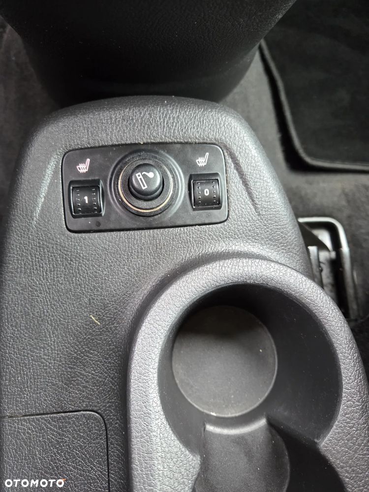Ford Tourneo Connect Grand - 19