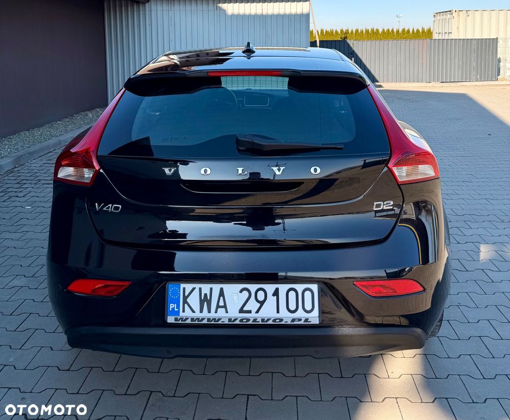 Volvo V40 D2 - 7