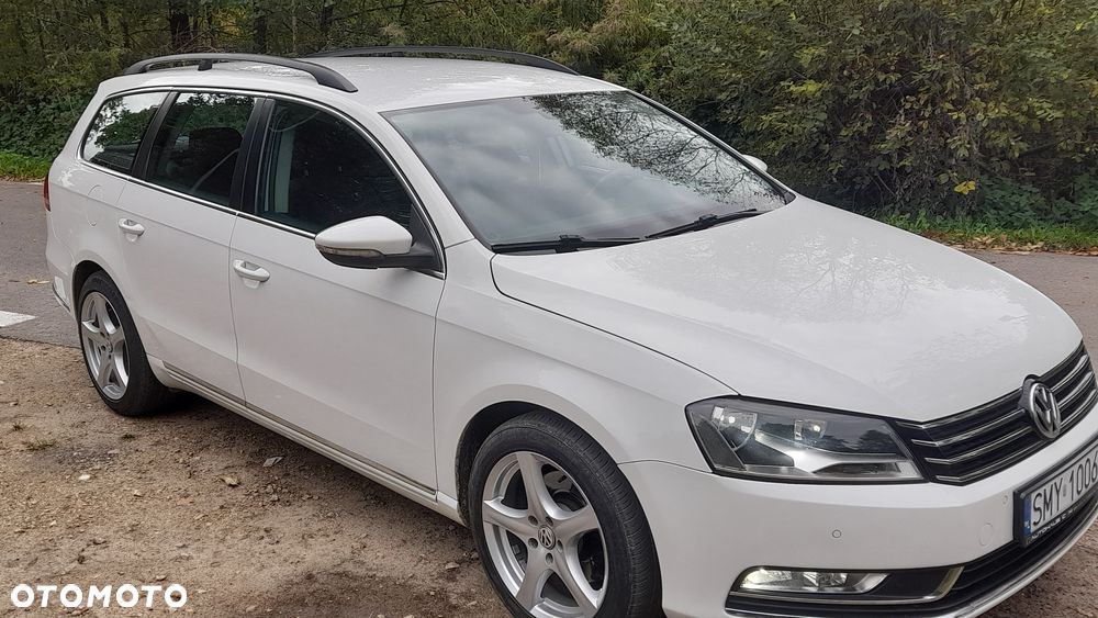 Volkswagen Passat - 12