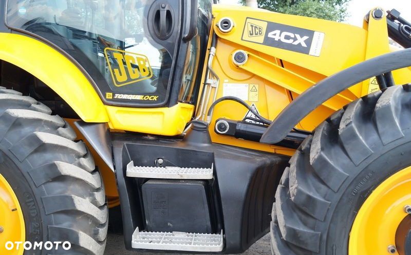 JCB 4CX - 8