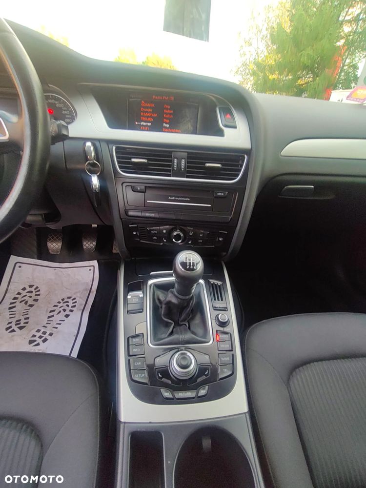Audi A4 Avant - 15