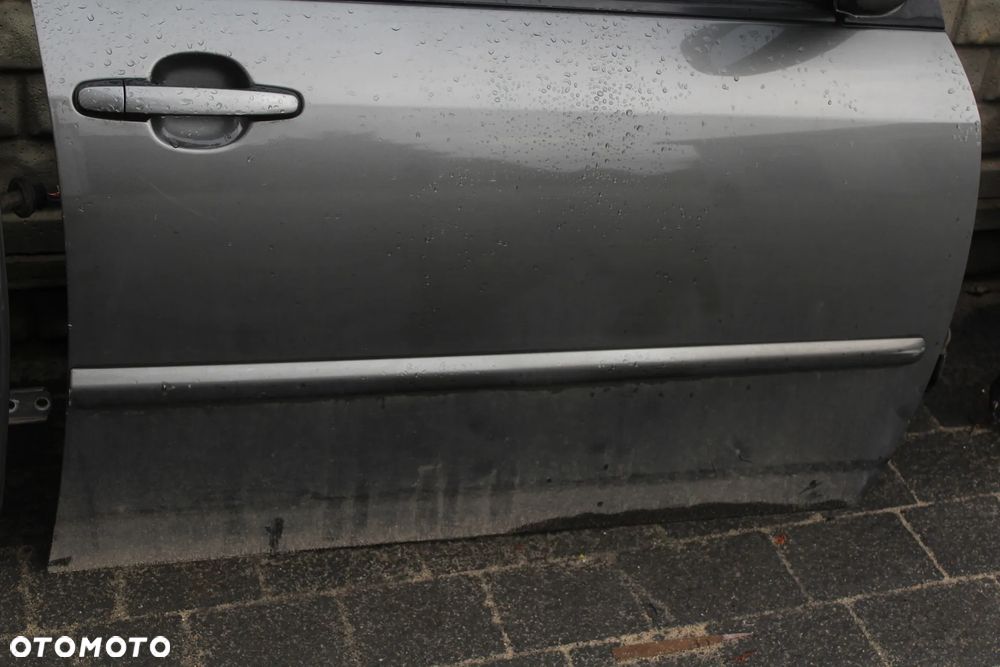 DRZWI PRAWY PRZÓD TOYOTA COROLLA E12 HATCHBACK KOLOR 1C3 - 5