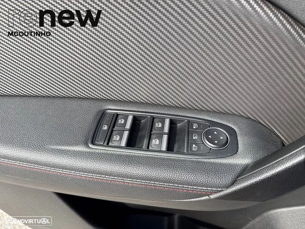 Renault Captur 1.0 TCe RS Line - 11