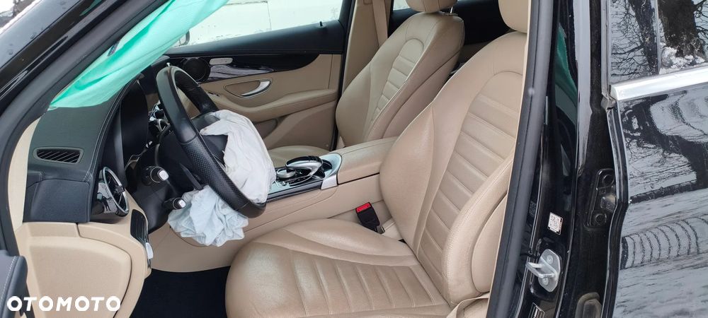 Mercedes-Benz GLC 220 d 4Matic 9G-TRONIC Exclusive - 10