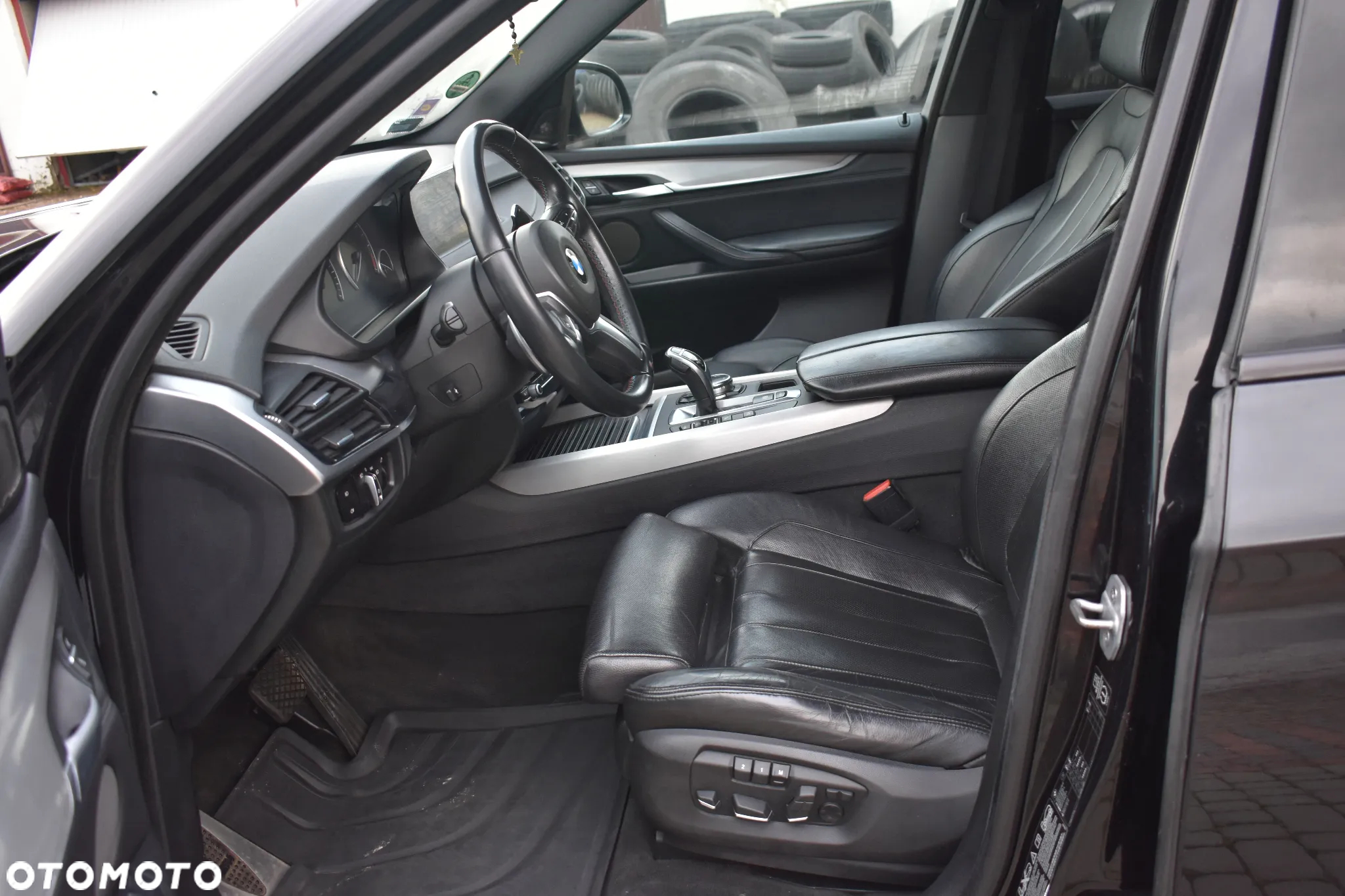 BMW X5 M M50d - 11