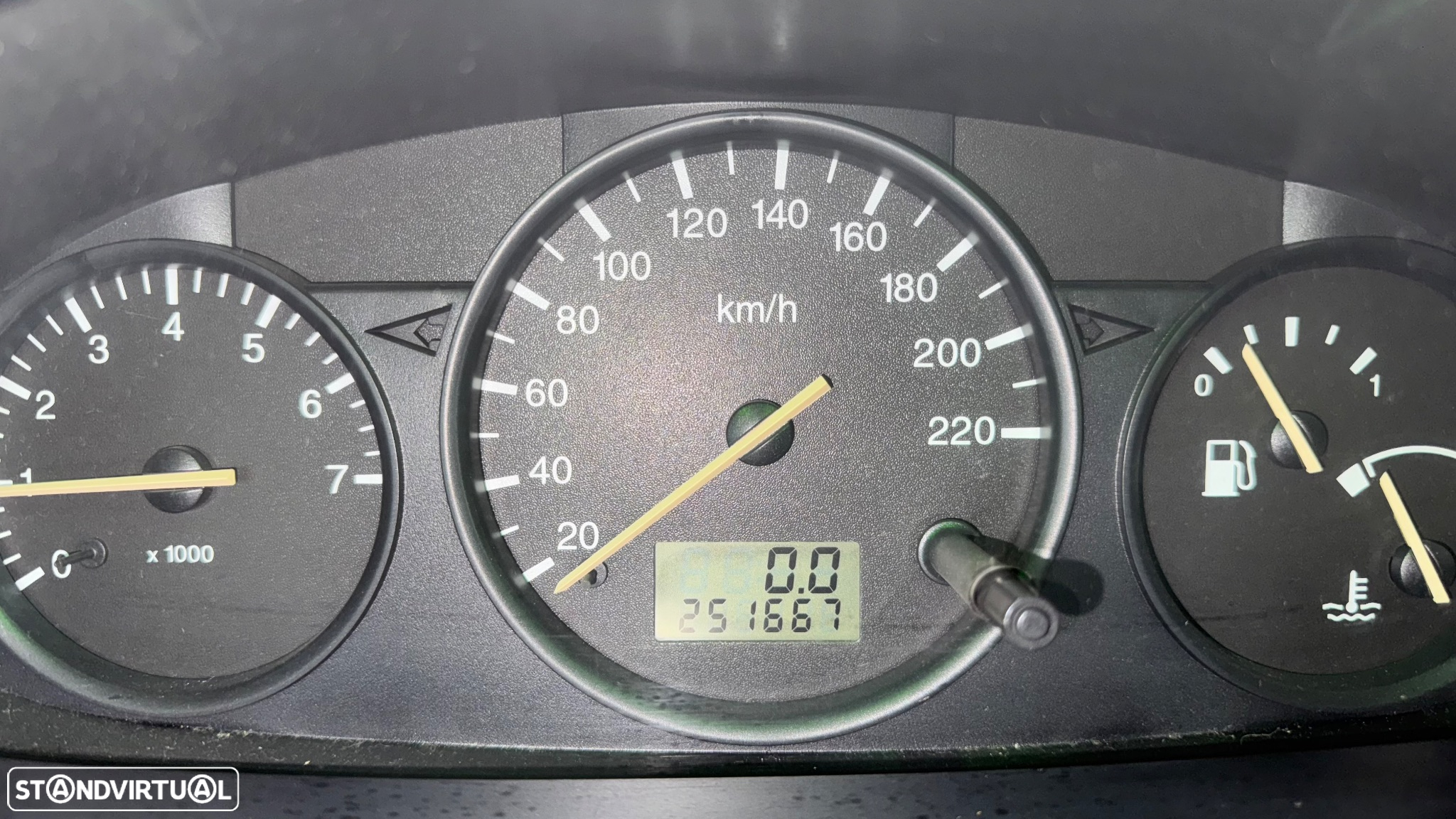 Ford Fiesta 1.25 Ghia - 18