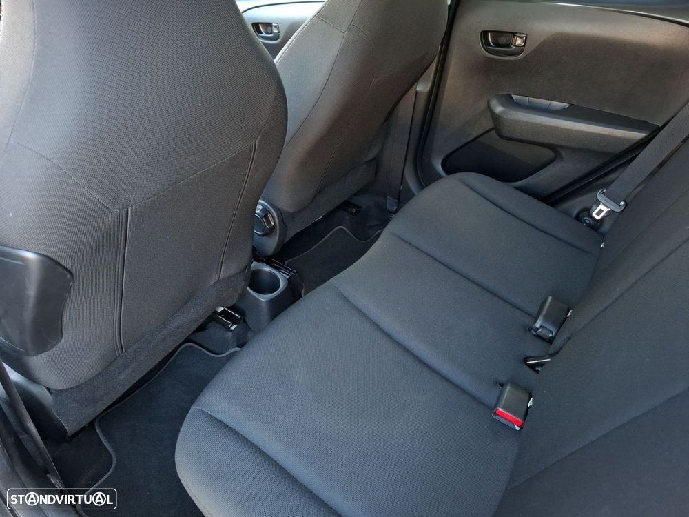 Peugeot 108 1.0 VTi Style - 24