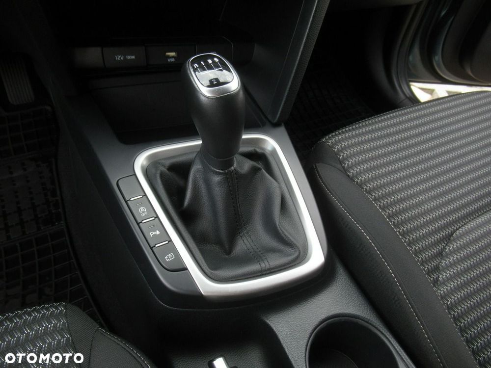 Kia Ceed 1.5 T-GDI M - 15