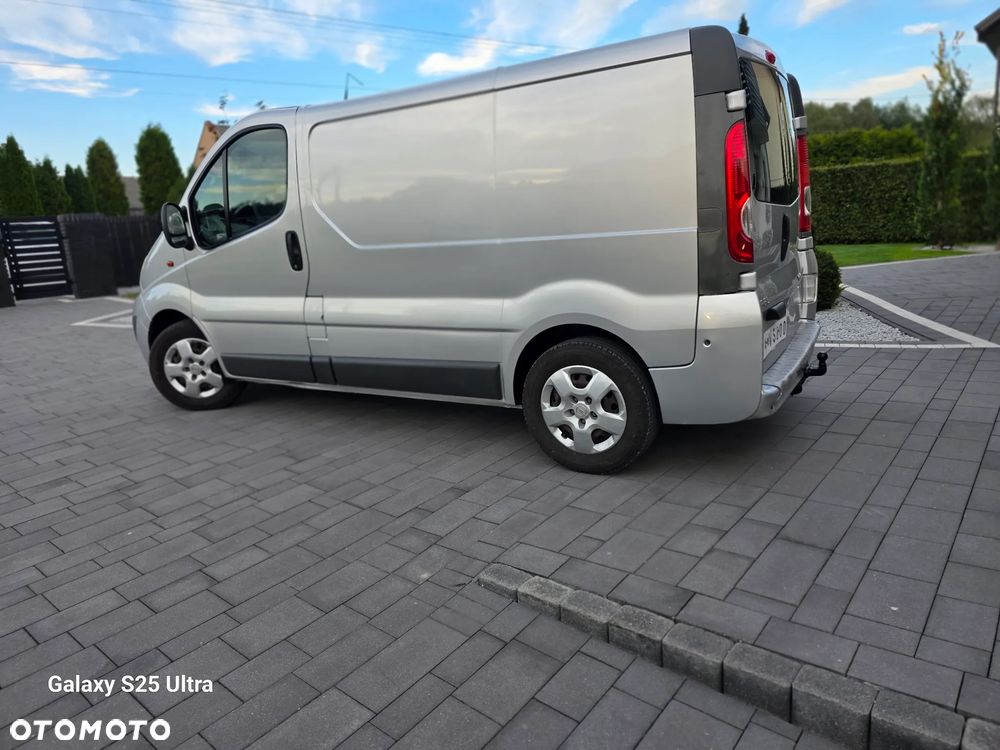 Opel Vivaro - 5