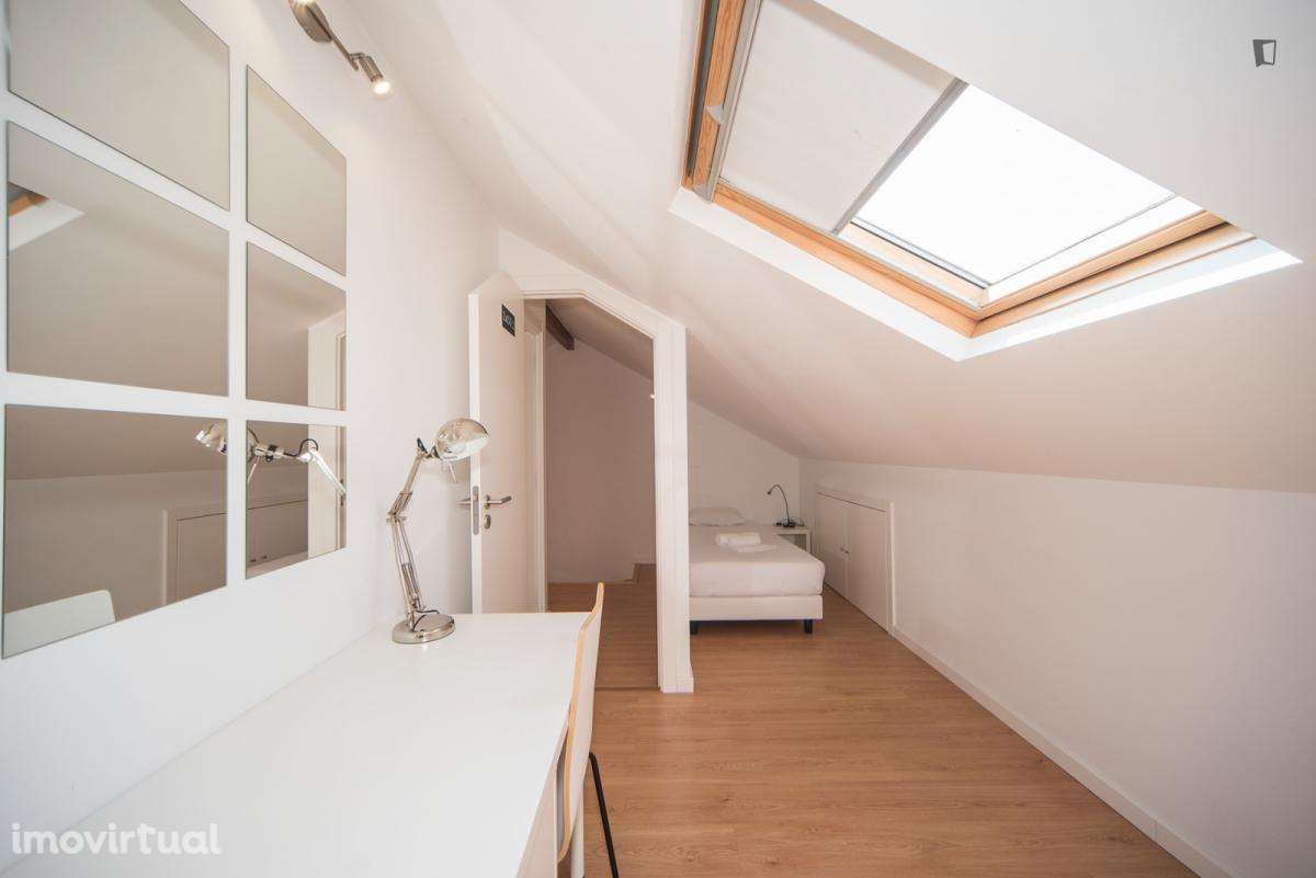 Quarto - localizado em Sete Rios Lisbon - Grande imagem: 2/13