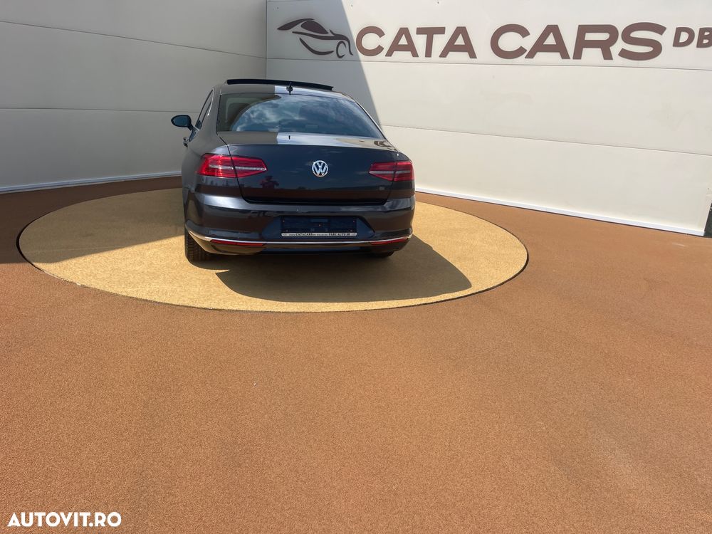 Volkswagen Passat 2.0 TDI DSG (BlueMotion Technology) Highline - 10