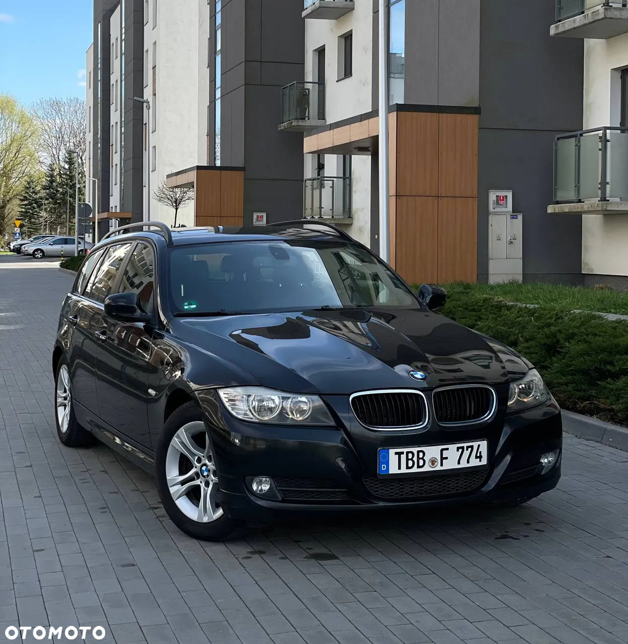 BMW Seria 3 320d DPF Touring - 2