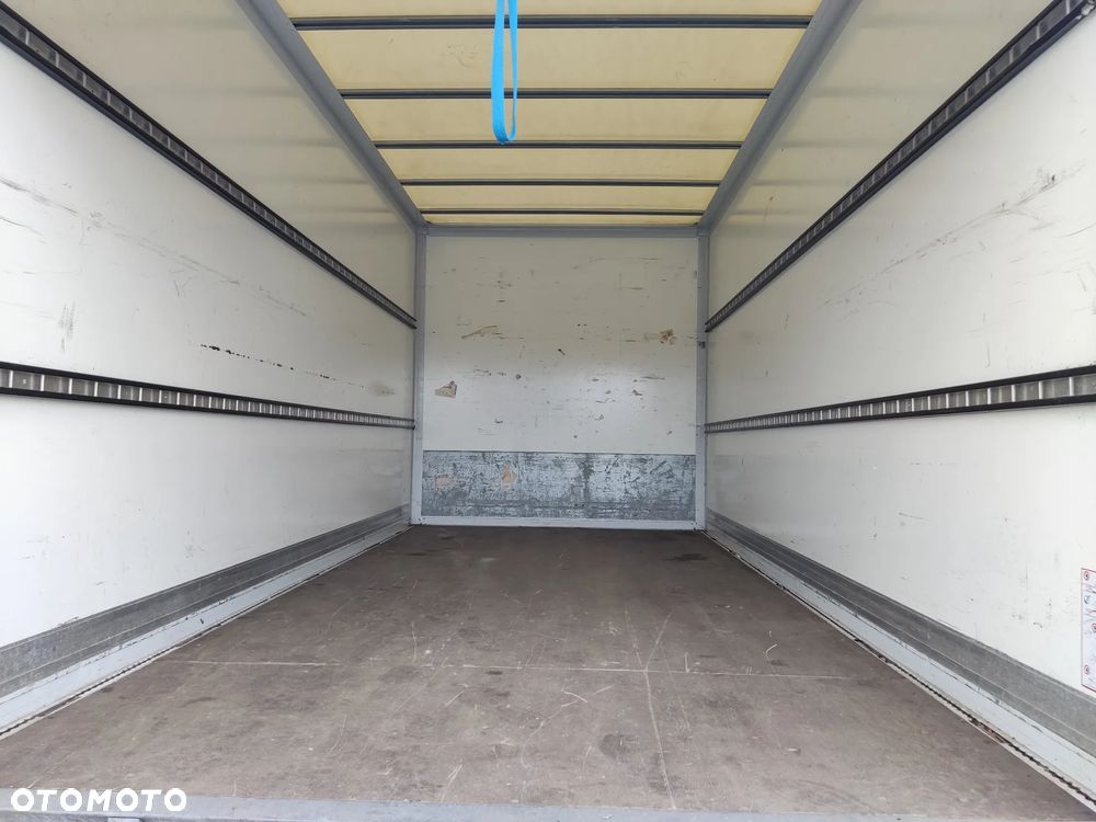 Iveco Daily 35c16 kontener - 5