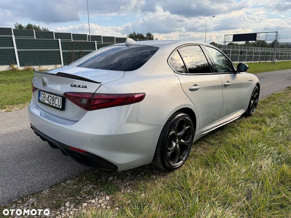 Alfa Romeo Giulia 2.2 D Turbo Veloce TI Q4 - 3