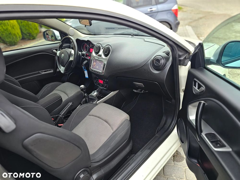 Alfa Romeo Mito 1.3 JTDM ECO Turismo - 8