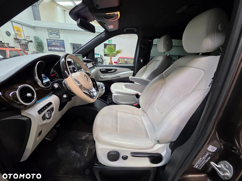 Mercedes-Benz Klasa V 250 d 4-Matic 7G-Tronic (d³ugi) - 16