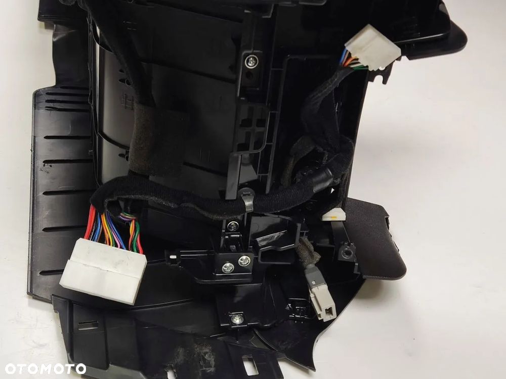 KIA e-NIRO 20-22r Tunel Środkowy - 9