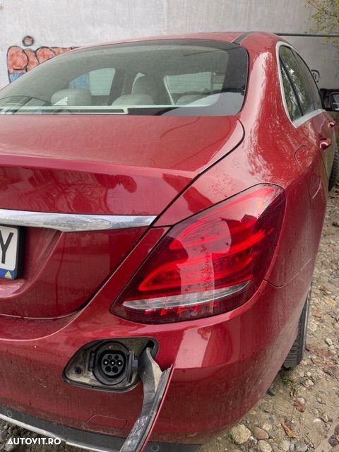 Mercedes-Benz C 350 e 7G-TRONIC - 4