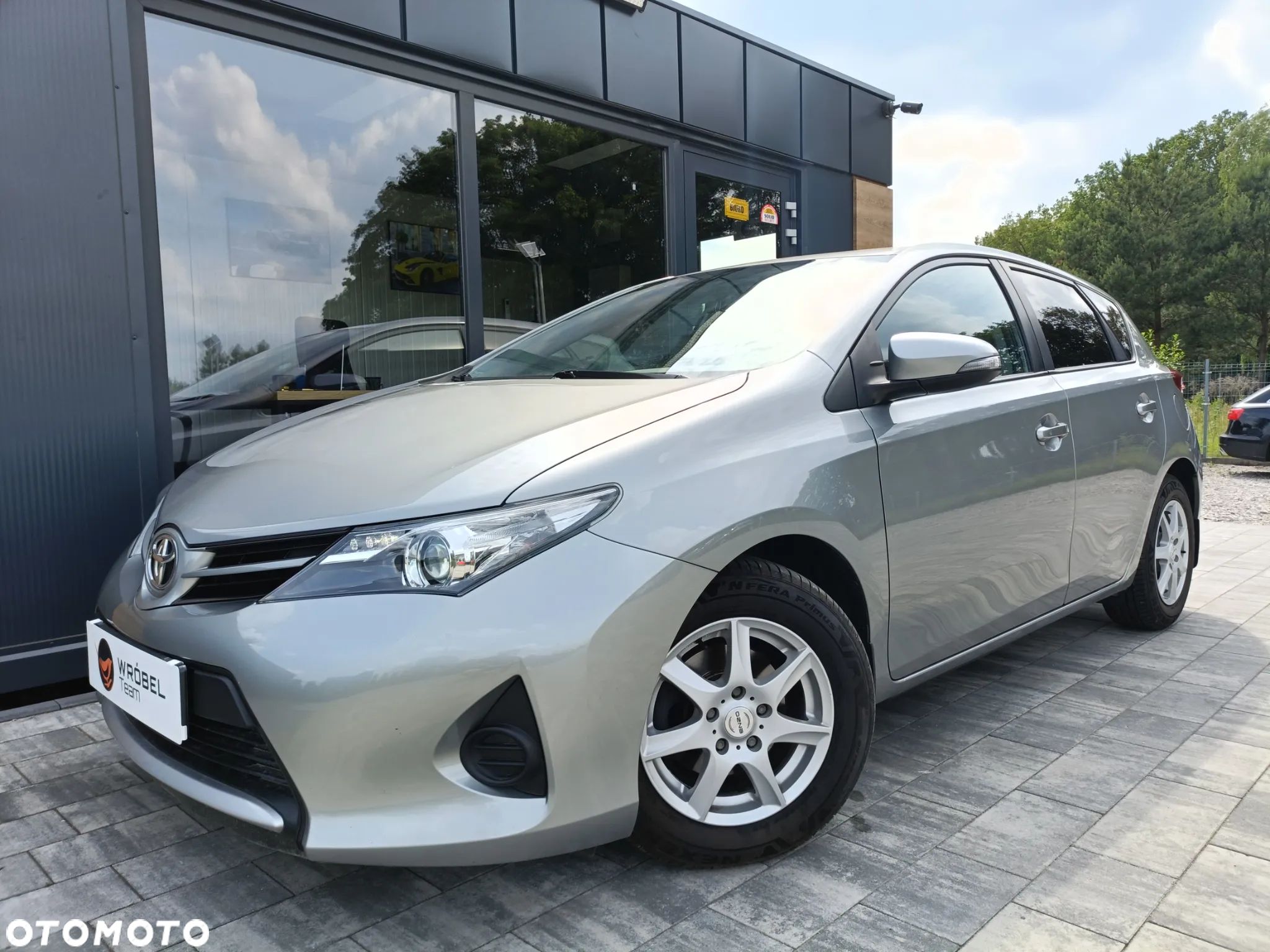 Toyota Auris 1.4 D-4D Active - 1