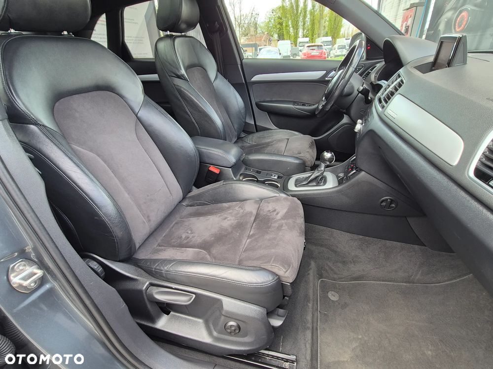 Audi Q3 2.0 TFSI Quattro Sport S tronic - 34