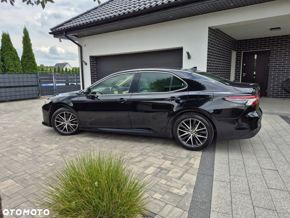 Toyota Camry 2.5 Hybrid Executive CVT - 28