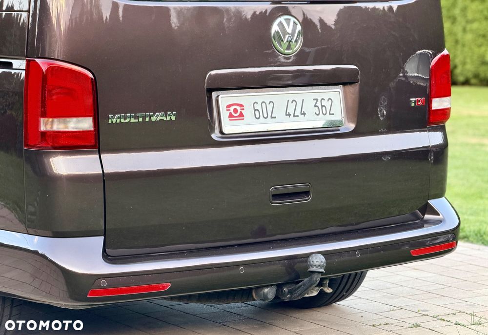 Volkswagen Multivan - 20