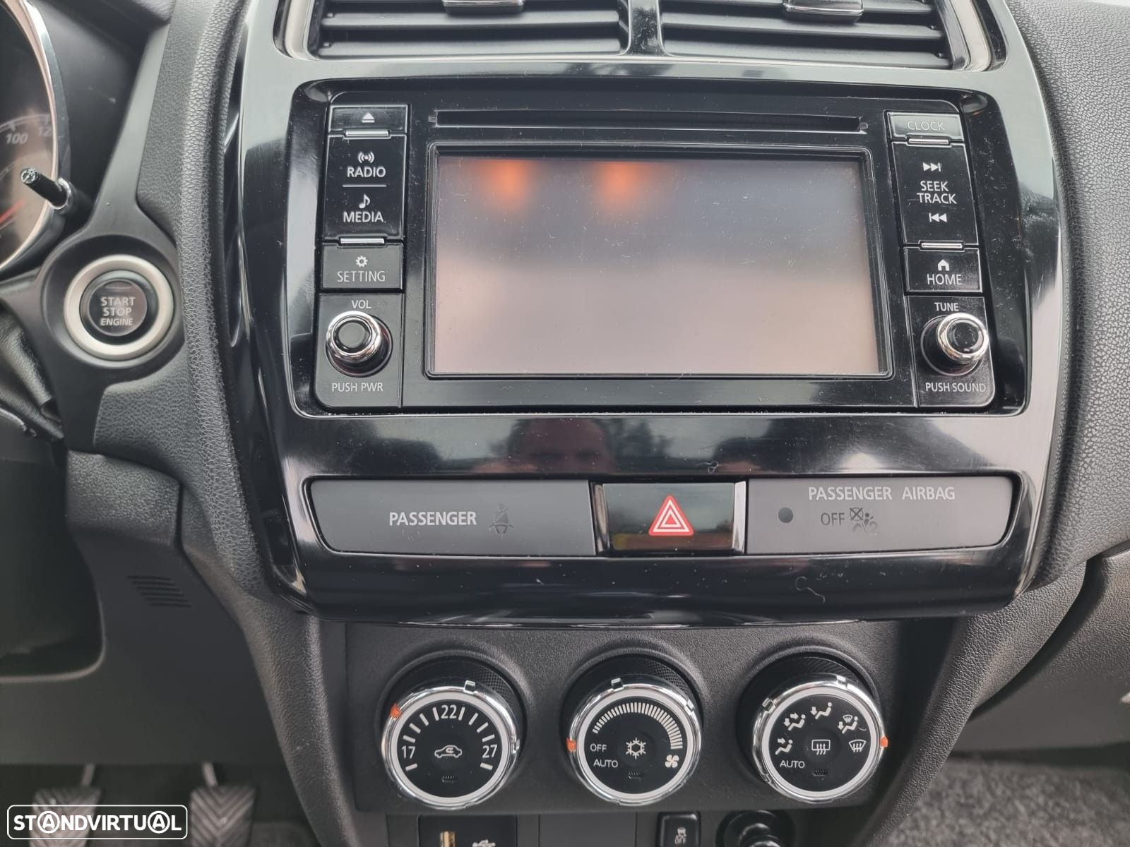 Mitsubishi ASX 1.6 MIVEC Intense Connect Edition - 17