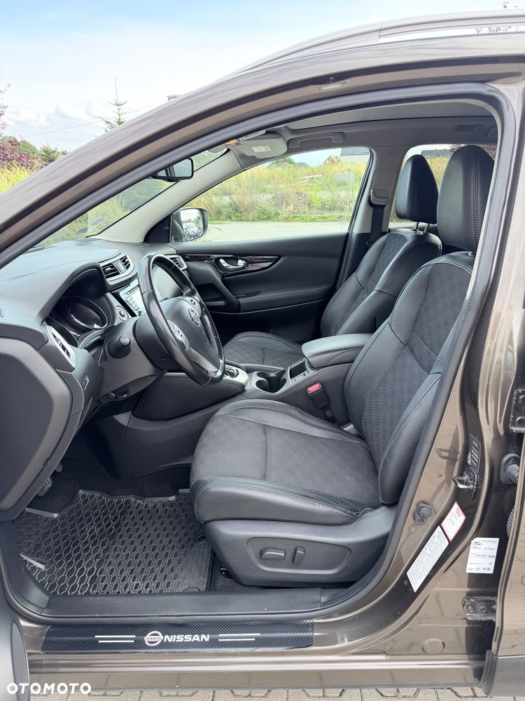 Nissan Qashqai 1.6 DCi Tekna Xtronic - 25