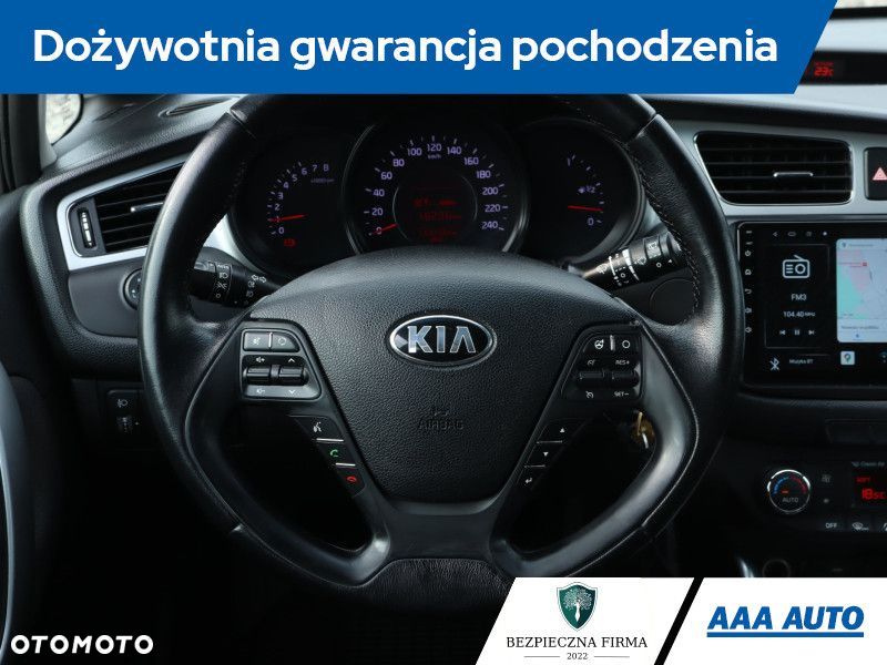 Kia Ceed - 23